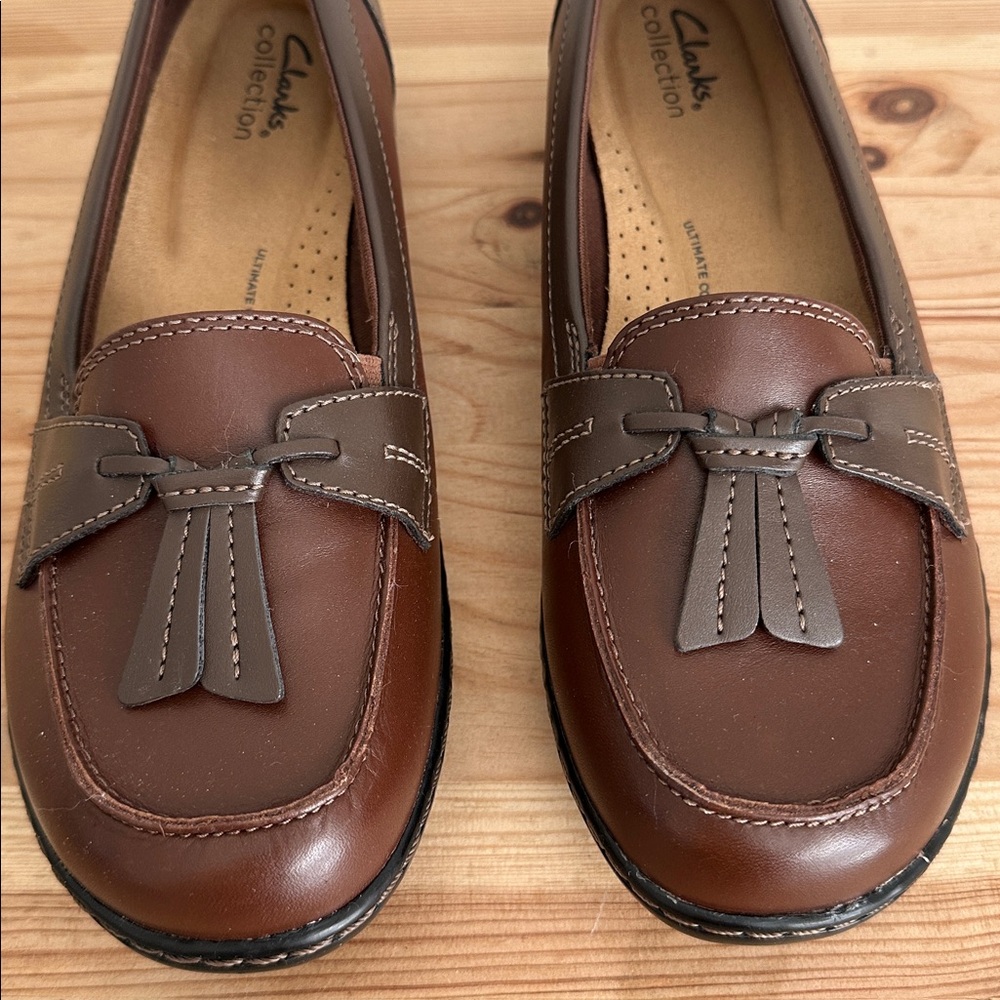 Clarks Womens Ashland Bubble Loafers - Picture 6 of 7